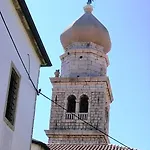 Maja * Krk Town
