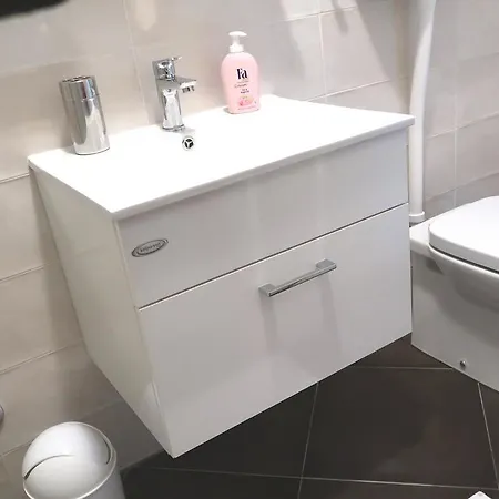 Maja Apartmán *