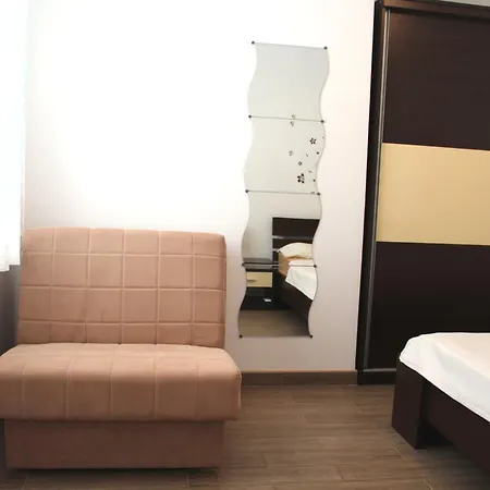 Apartment Maja *